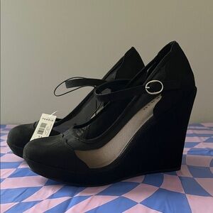 BNWT Torrid Black Wedge Mary Jane Heels